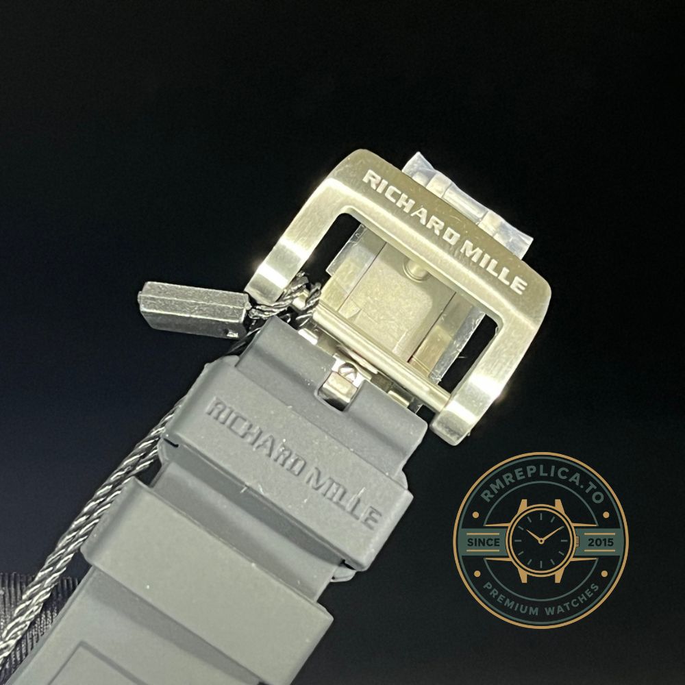 Fake Richard Mille RM 26-01 Panda Diamond "Diamond Crusher" dial detail 1 with panda motif and diamond pavé – fake richard mille